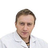 Врач Левитес Станислав Дмитриевич